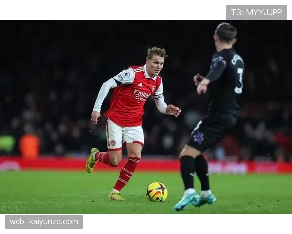 厄德高早期为何被质疑难以兑现天赋：技术优势与身体短板的失衡困局